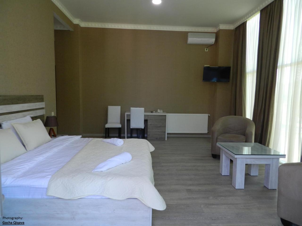 Resort Martvili Bagian luar foto